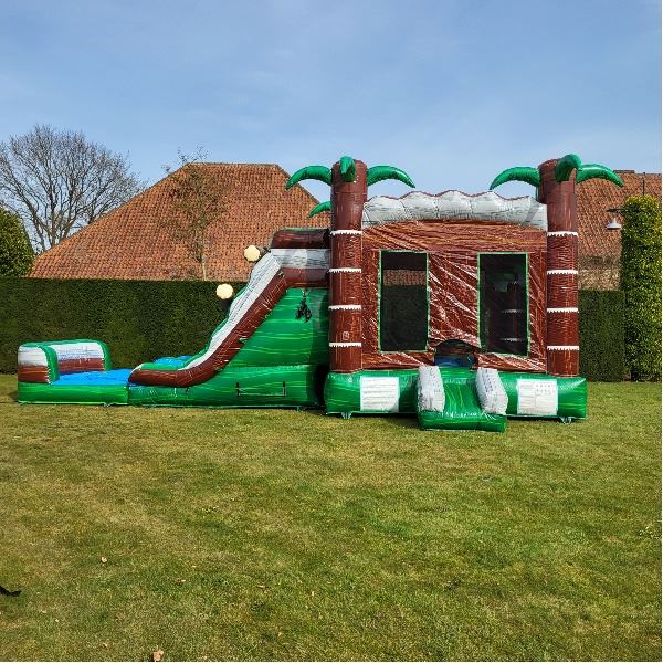 Springkasteel Jungle Town (met zwembadje)