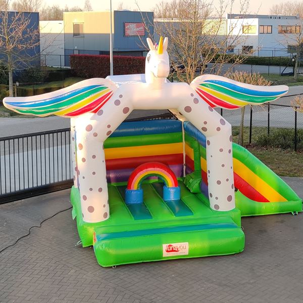 Springkasteel Eenhoorn Springkasteel Eenhoorn